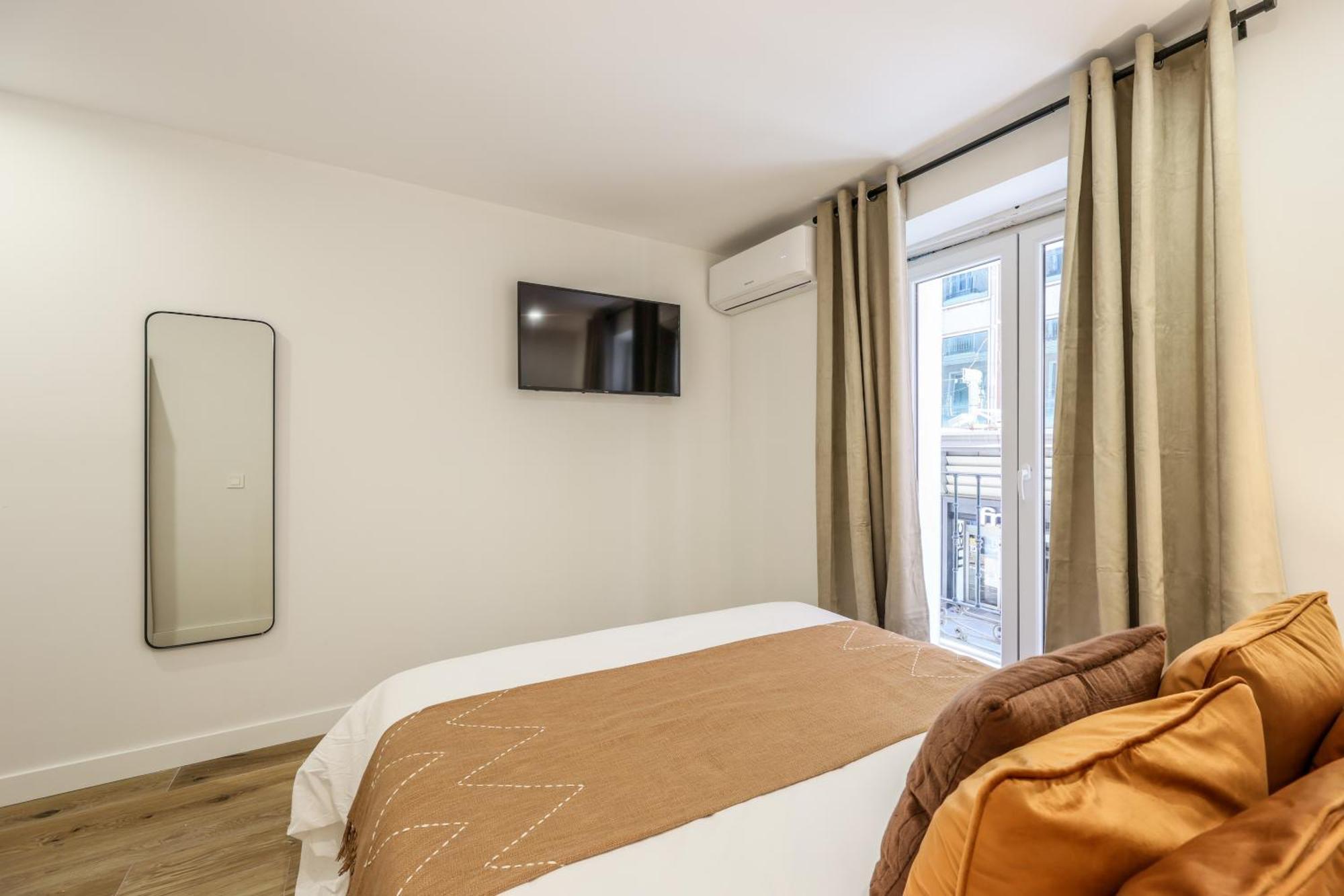 Apartamento Doble Centro Мадрид Екстериор снимка