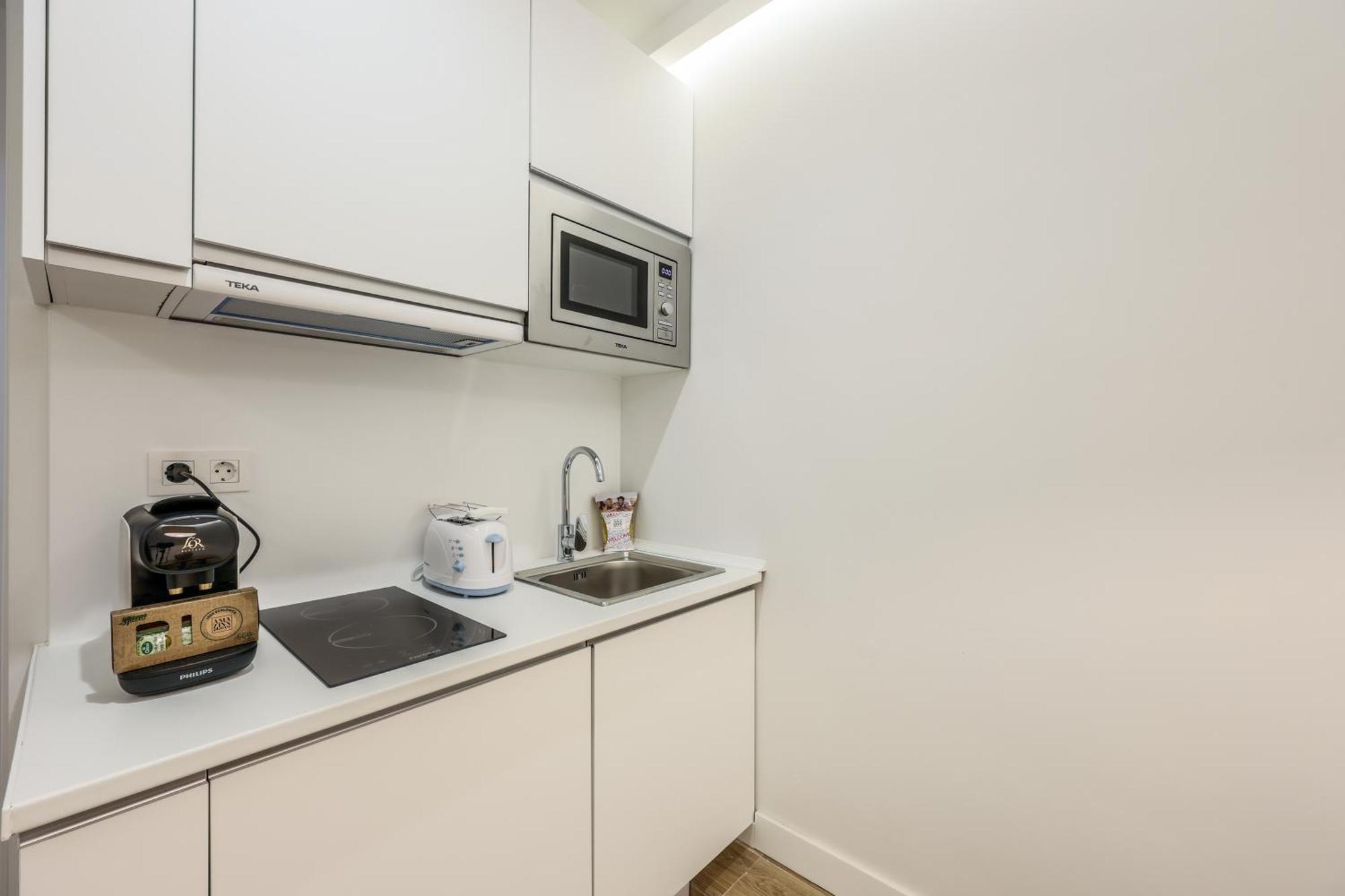 Apartamento Doble Centro Мадрид Екстериор снимка