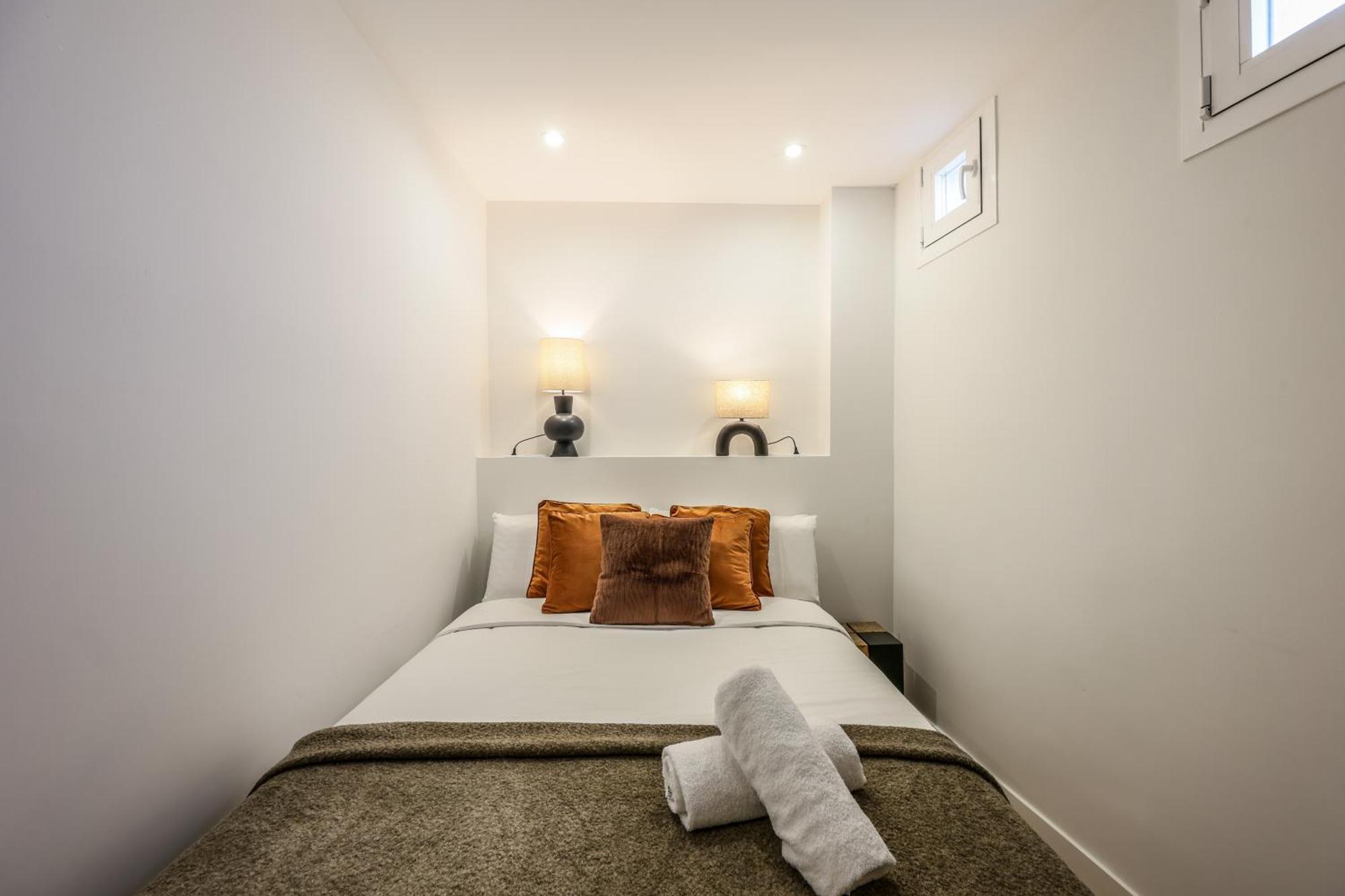 Apartamento Doble Centro Мадрид Екстериор снимка